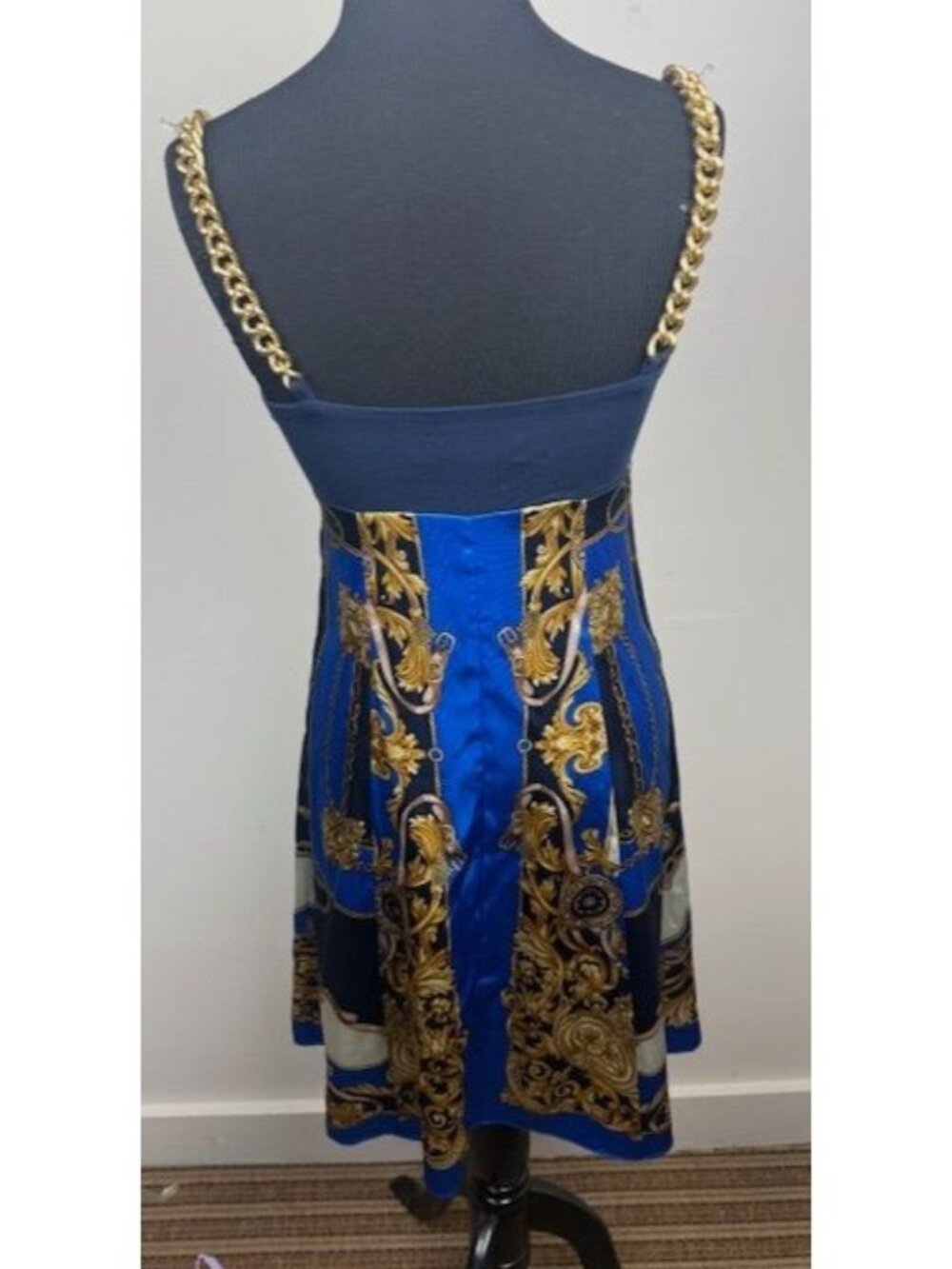 Andrea Behar Boston Proper Scarf Print Gold Chain Strap A Line Dress - Size 4 - Picture 5 of 6
